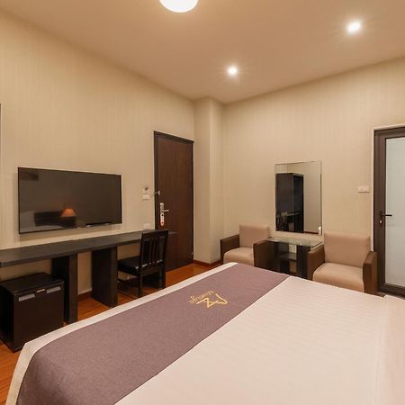 Azumaya Hotel Hai Ba Trung 1 Hanoi Bagian luar foto
