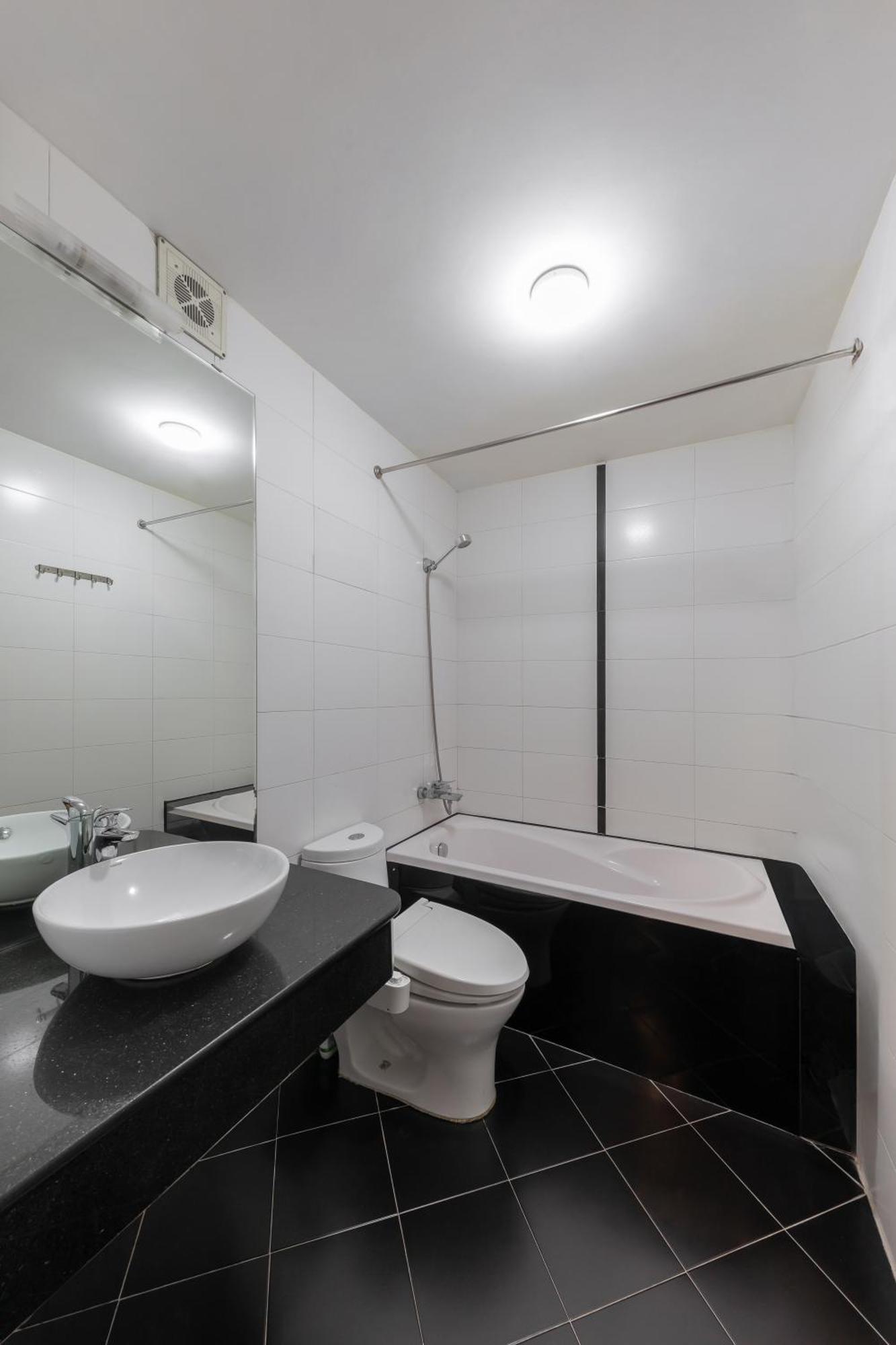Azumaya Hotel Hai Ba Trung 1 Hanoi Bagian luar foto